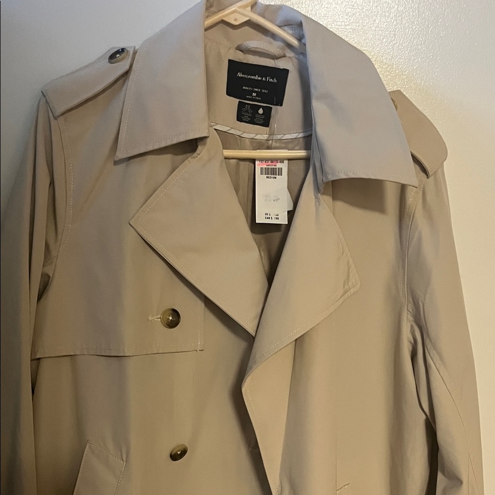 Abercrombie & Fitch Beige Trench Coat M NWT
